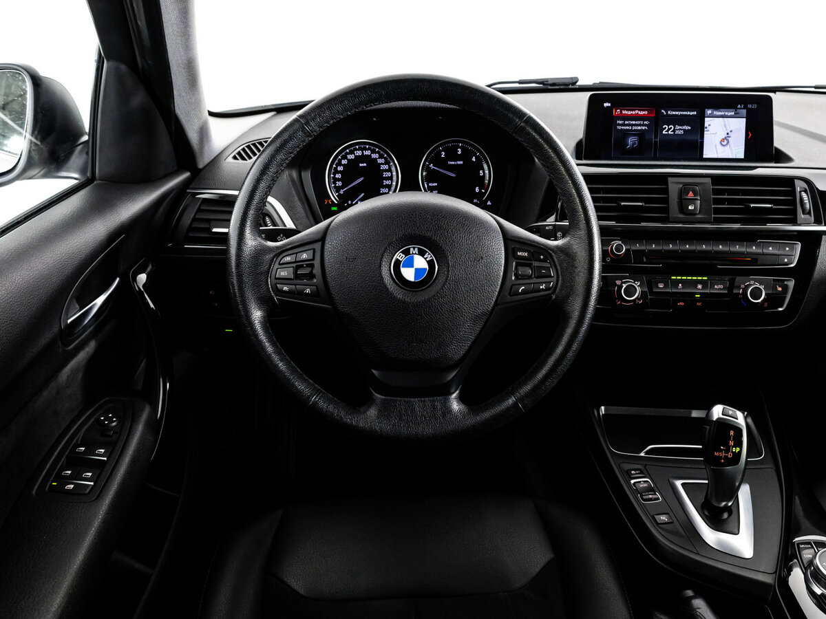 BMW 1 серии 116d II (F20/F21) Рестайлинг, 2017 Фото №10