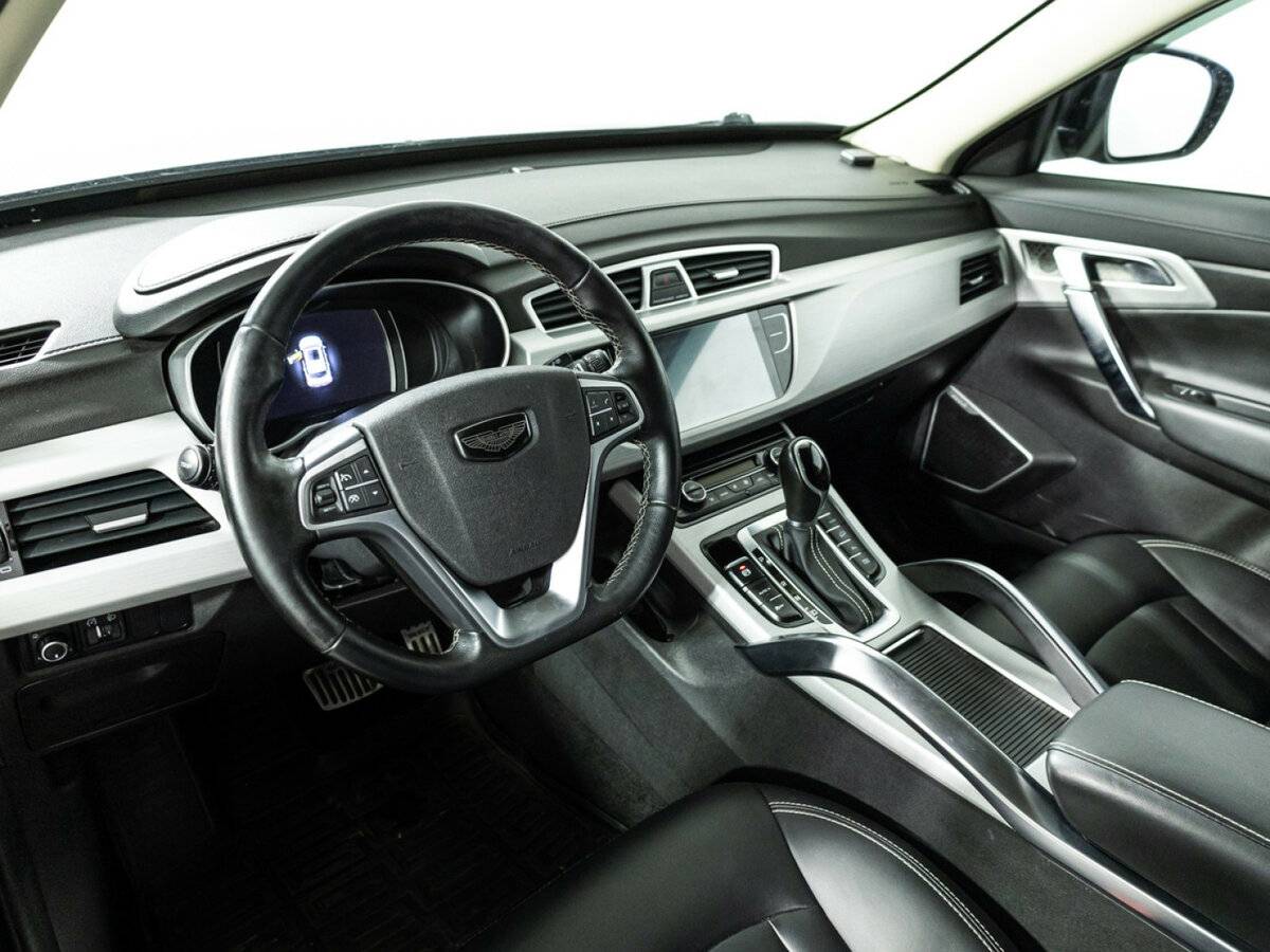 Geely Atlas I, 2018 Фото №11