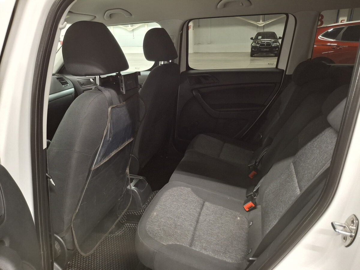 Skoda Yeti I Рестайлинг, 2014 Фото №11