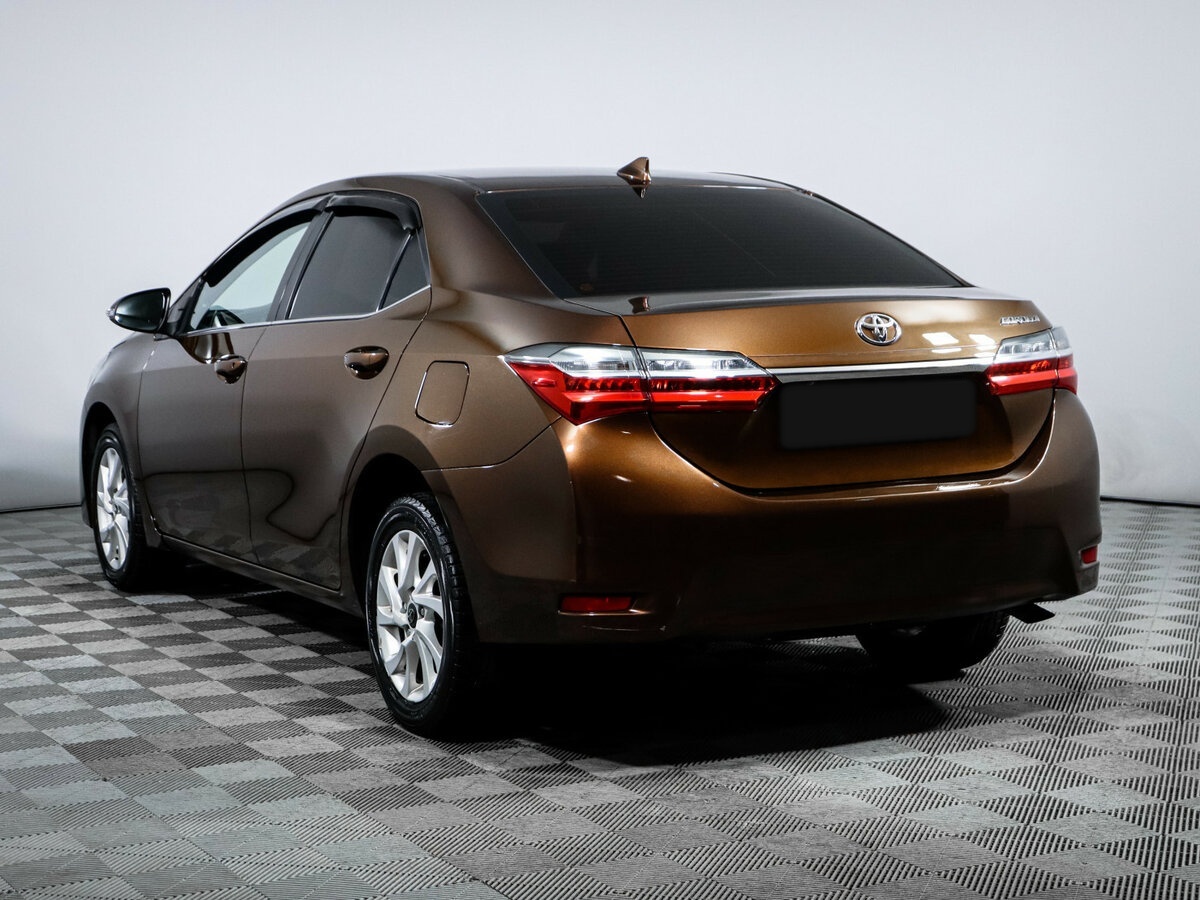 Toyota Corolla XI (E160, E170, E180) Рестайлинг 1, 2017 - 98 586 км. | Фото №6