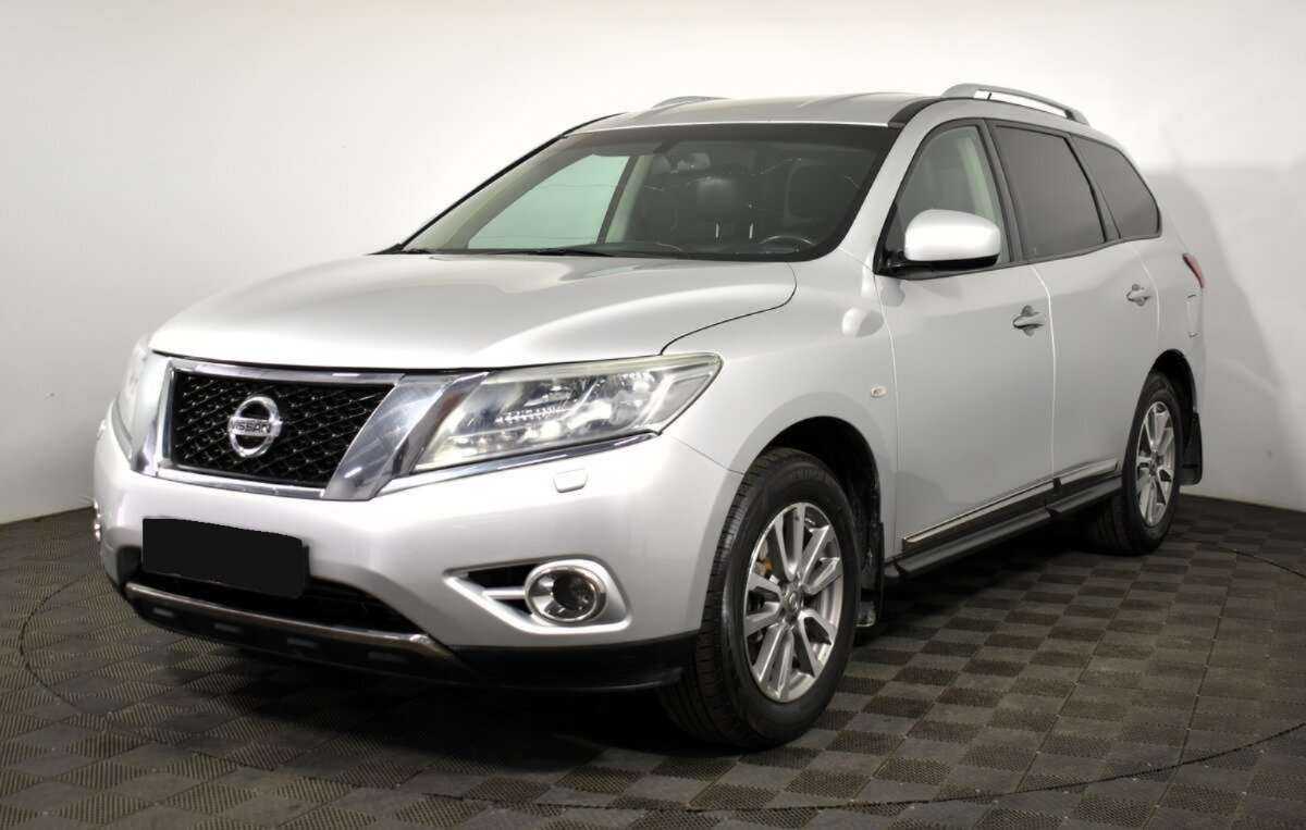 Nissan Pathfinder, 2015 - 149 000 км. | Фото №1