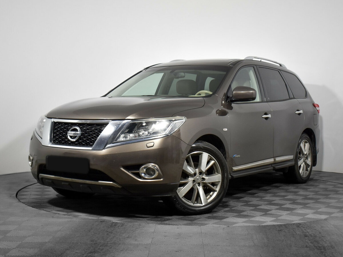 Nissan Pathfinder IV, 2014 - 125 000 км. | Фото №1